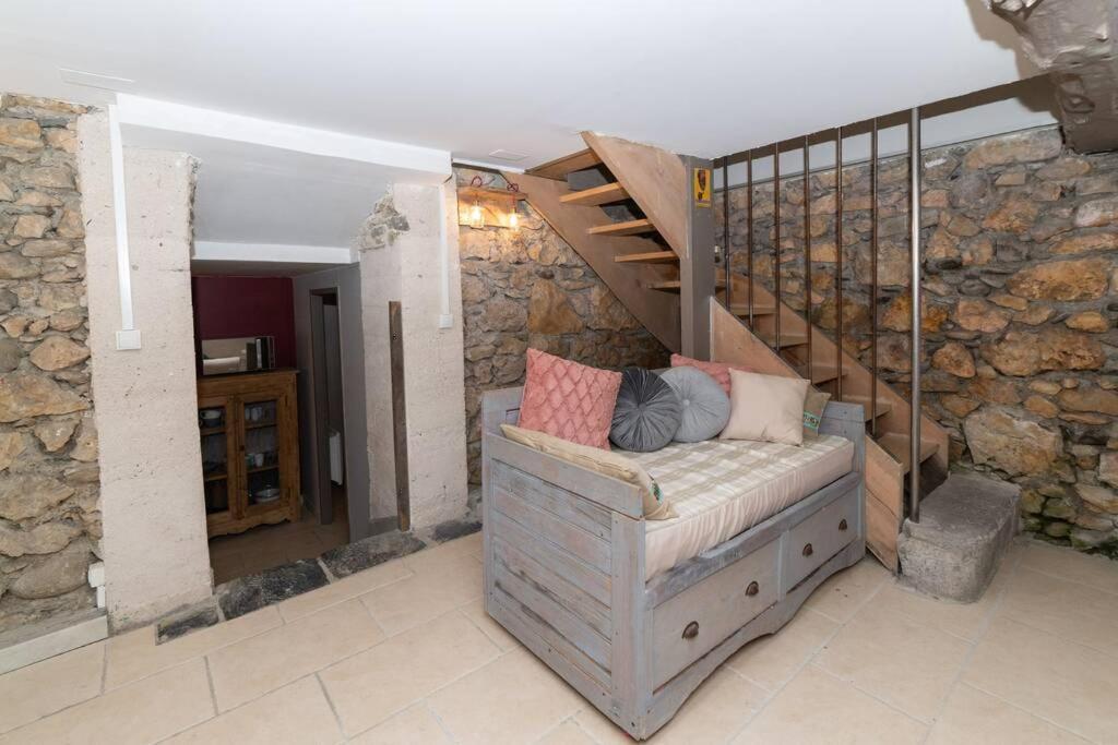 Les Chemins Du Mont Holiday home Lortet